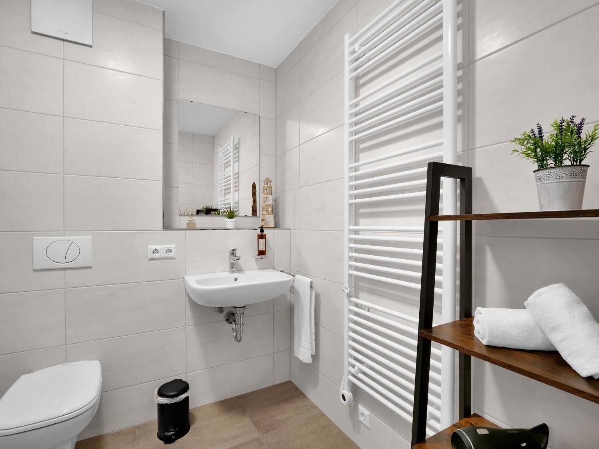 Inhome Studio Apartment - Kueche - Parken - Tv Швебиш-Халль Экстерьер фото