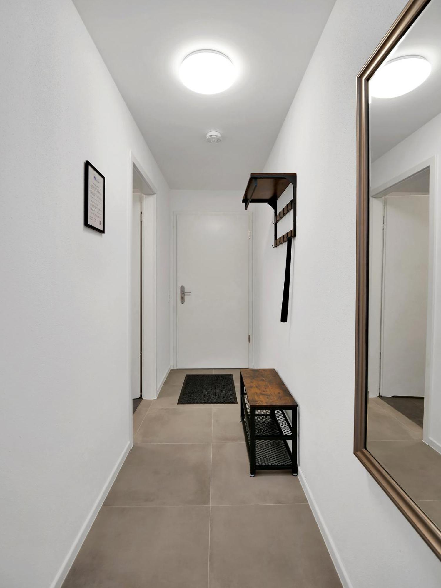 Inhome Studio Apartment - Kueche - Parken - Tv Швебиш-Халль Экстерьер фото