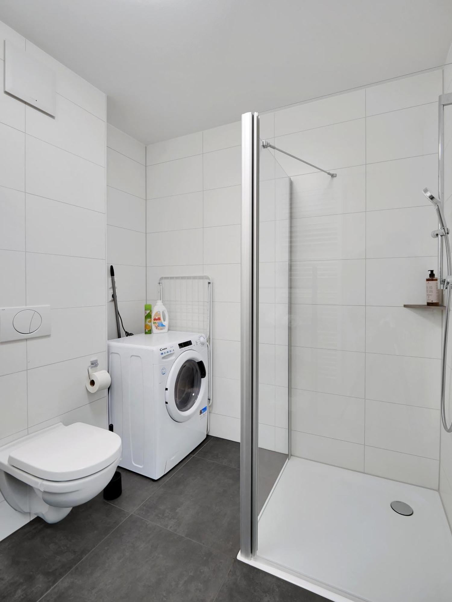 Inhome Studio Apartment - Kueche - Parken - Tv Швебиш-Халль Экстерьер фото